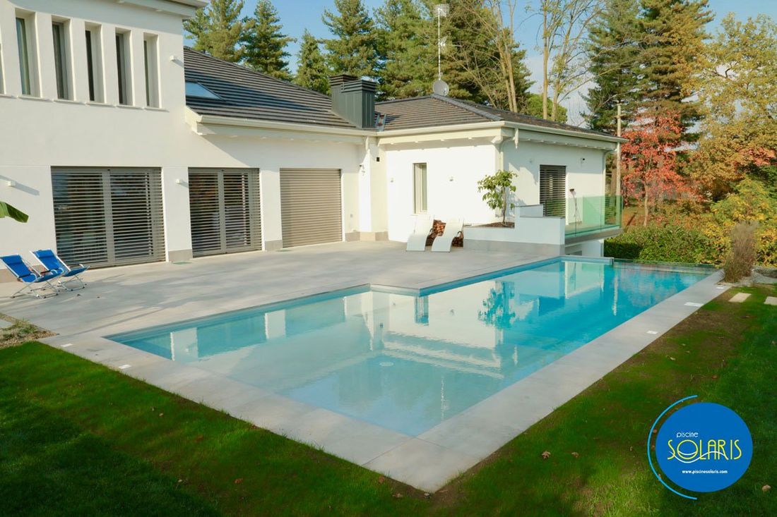 piscina della linea Solaris Progress