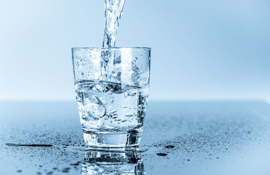 rappresentazione depurazione acqua per uso domestico