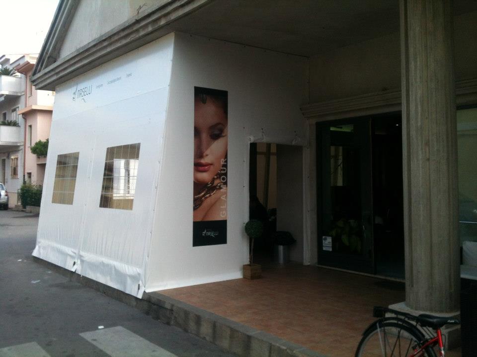 Realizzazione di gazebo per bar