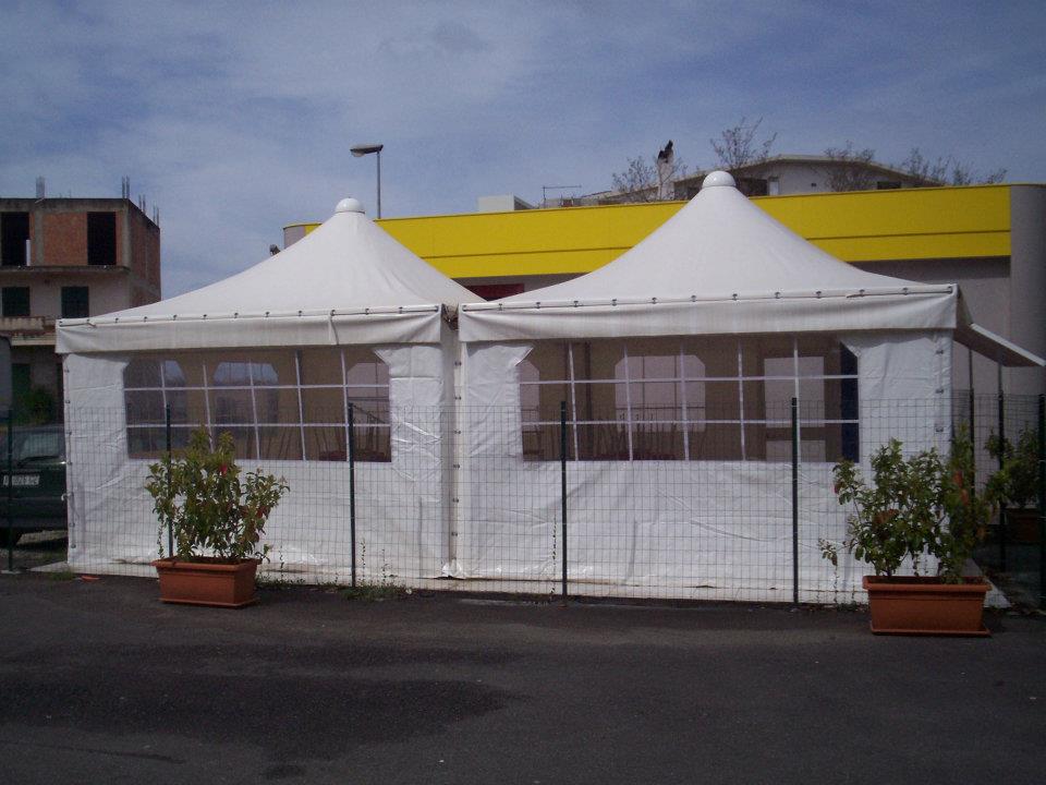 Strutture e gazebo per attività commerciali