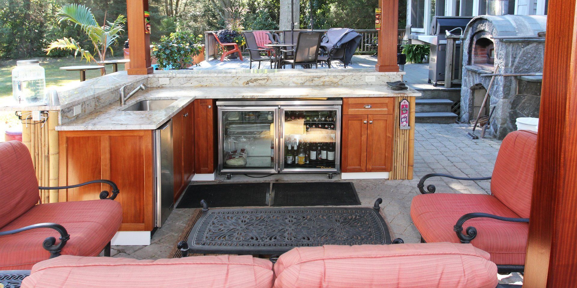 Outdoor Kitchen