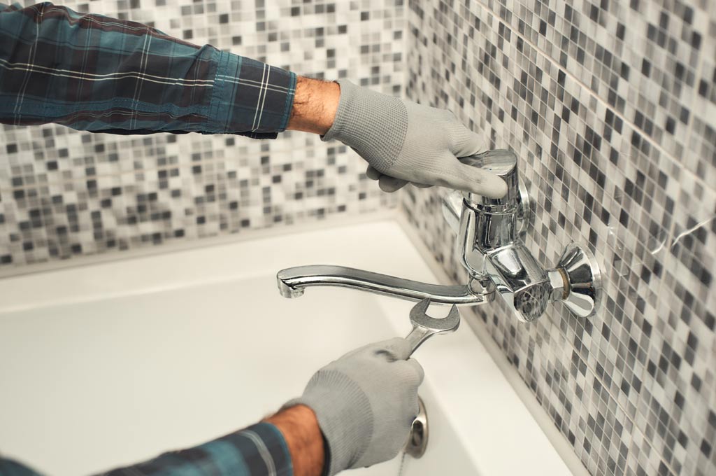 bathroom 4