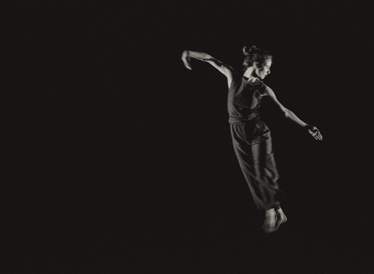 pose de danseuse sur scène