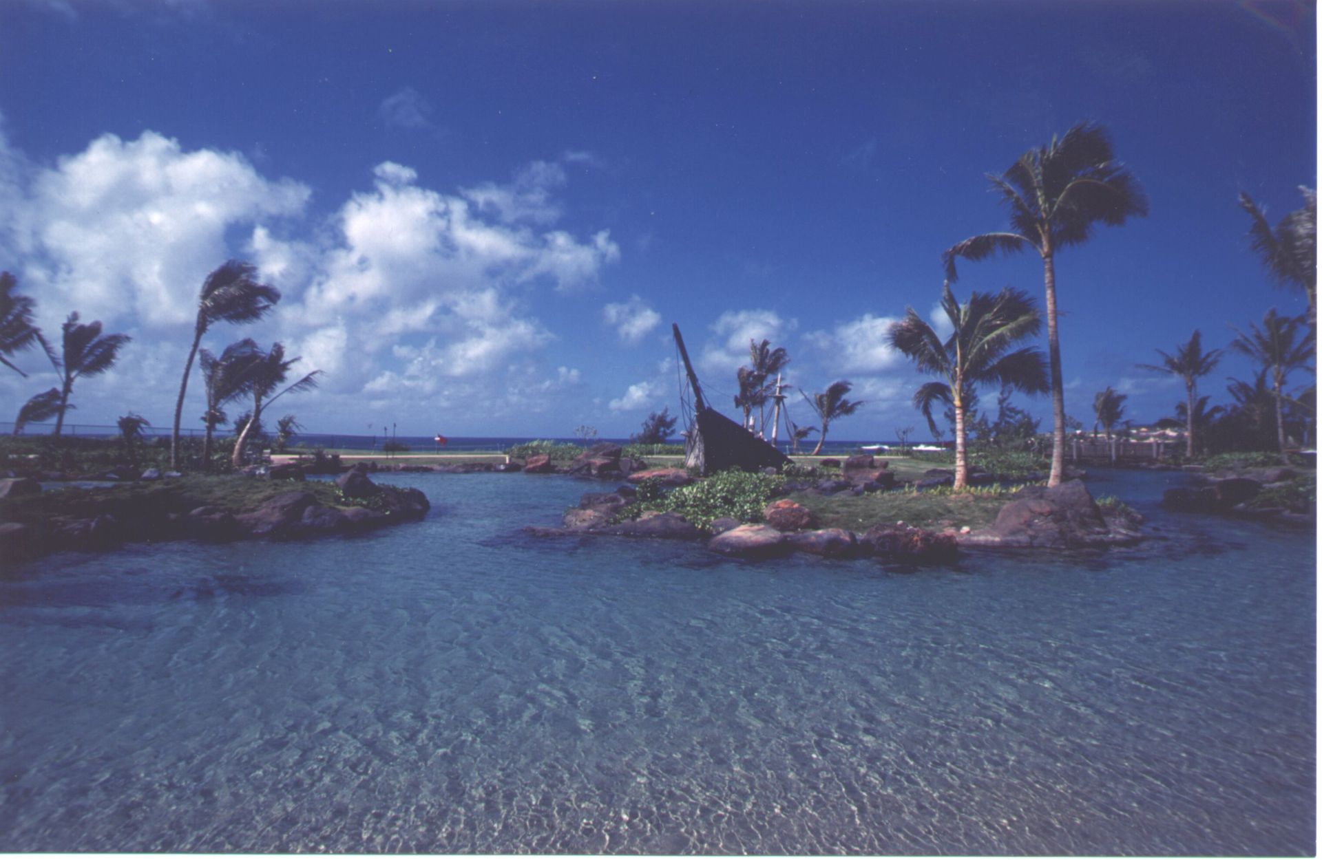 Hyatt Regency Kauai V - Oahu HI - Pacific AquaScapes