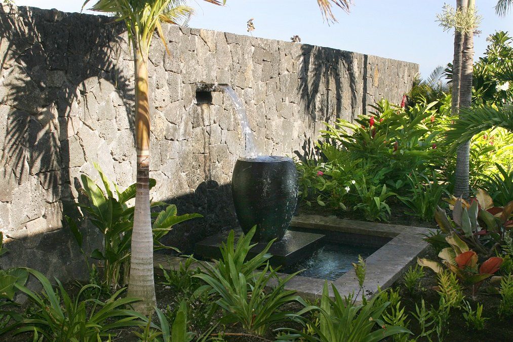 Pot Feature - Oahu HI - Pacific AquaScapes