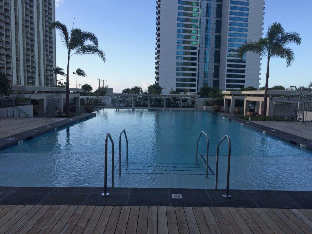 Waihonua Infiity Pool Side View - Oahu HI - Pacific AquaScapes