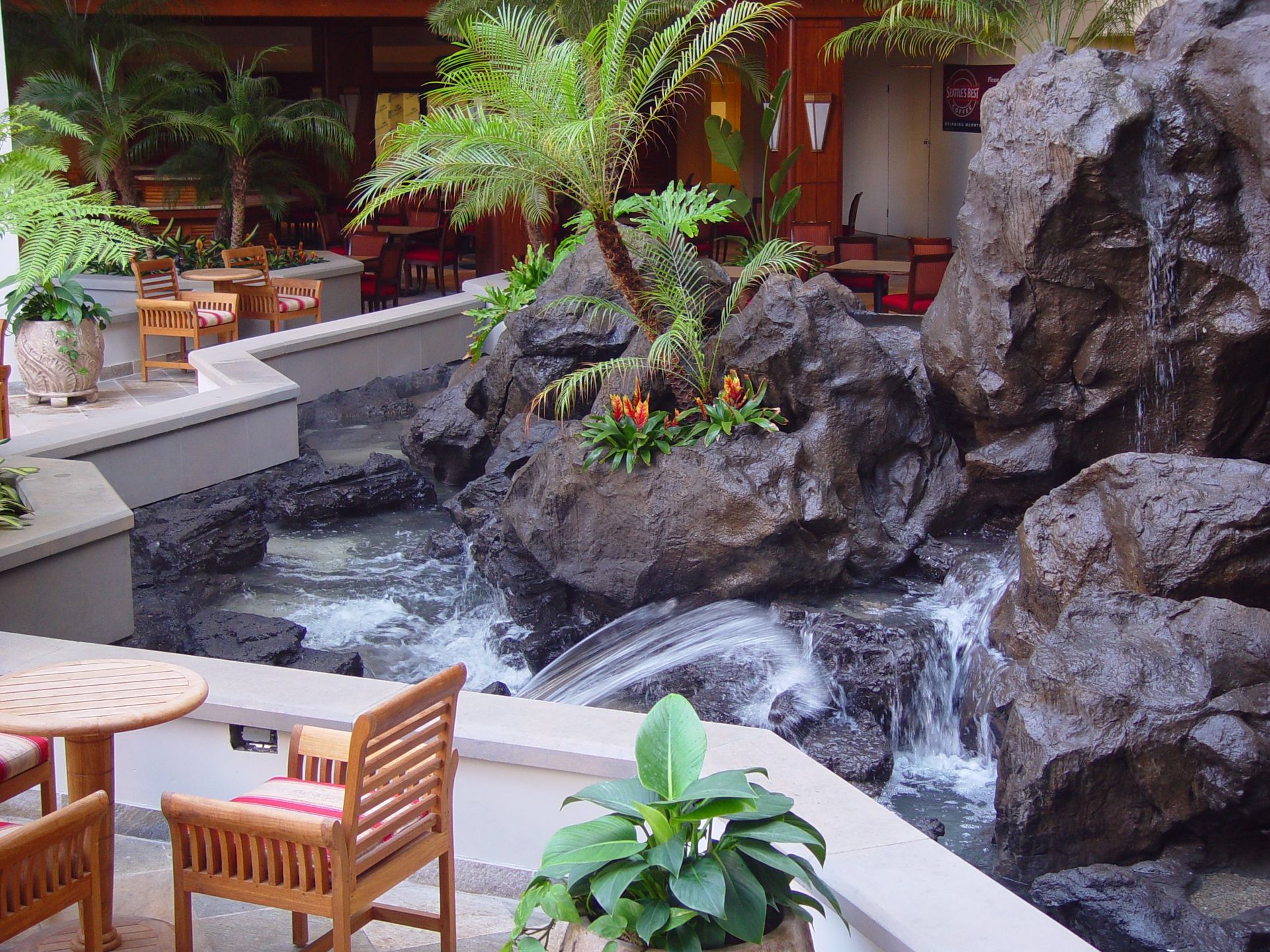 Waikiki Marriott Water Feature - Oahu HI - Pacific AquaScapes