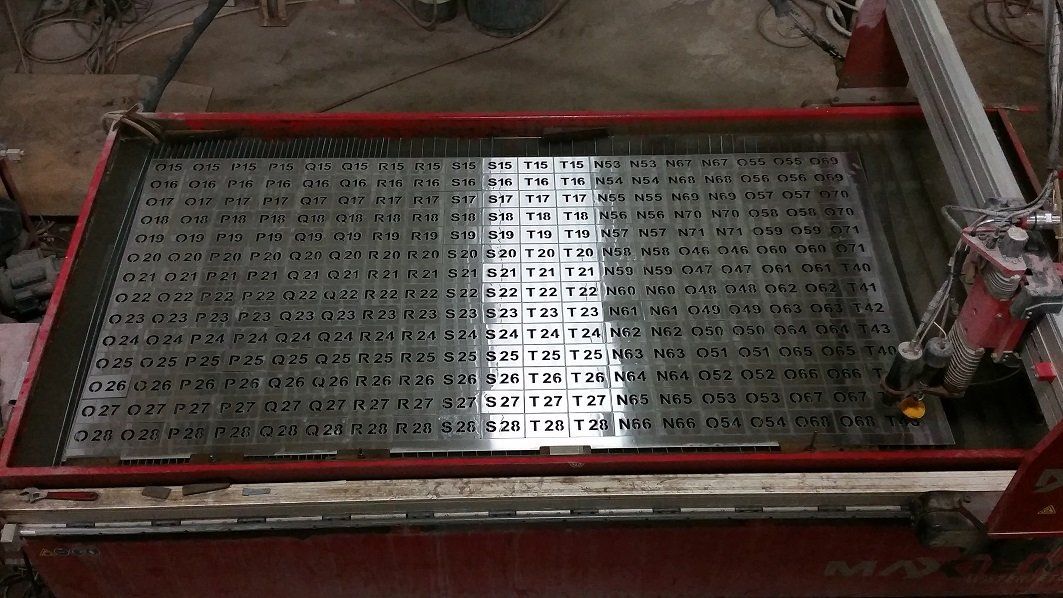 11 Gauge Stainless - Custom Cutting in East Chicago, IN