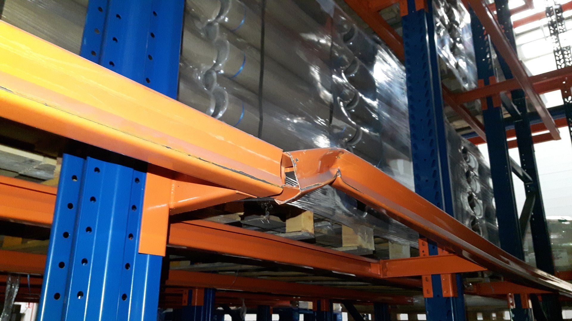 SEMA approved rack inspector drive in rail damage