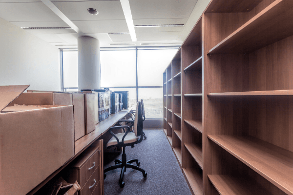 clean and tidy work place for move out