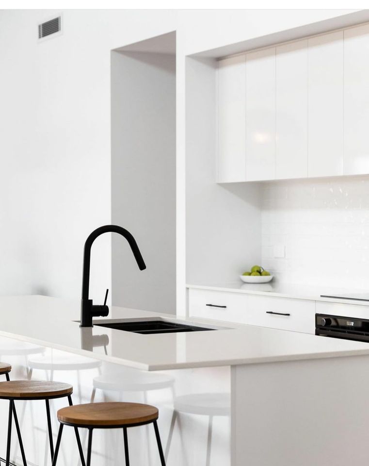 Modern White kitchen — DMB Kitchens in Port Macquarie, NSW