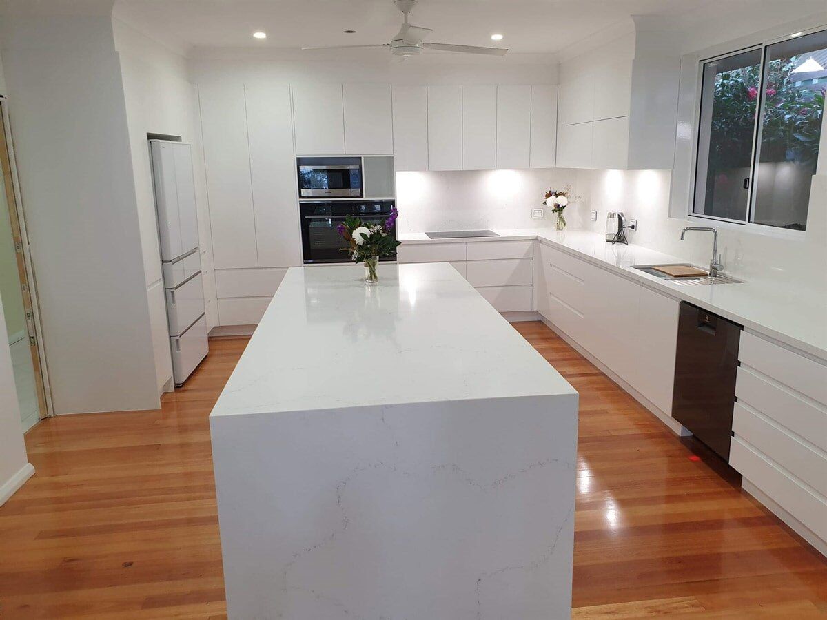 White Cleaned Kitchen — DMB Kitchens in Port Macquarie, NSW
