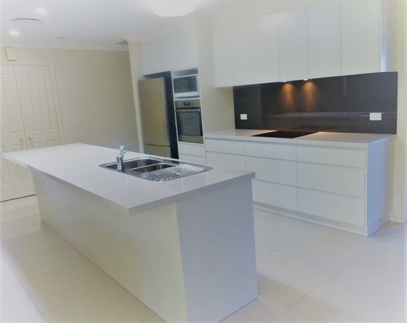 white tile kitchen — DMB Kitchens in Port Macquarie, NSW