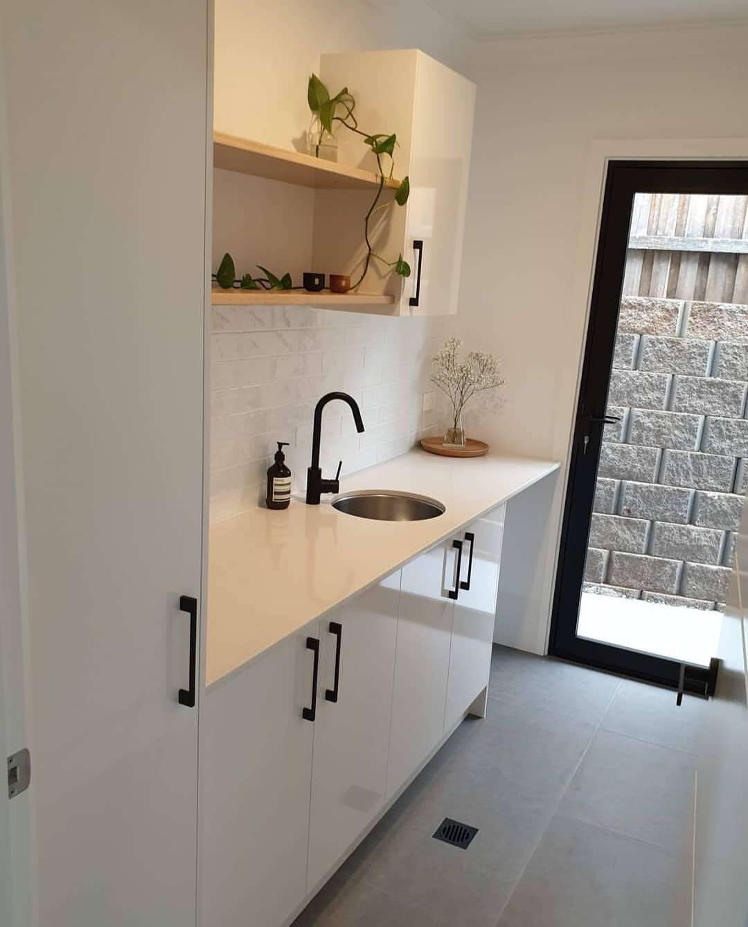 Small Modern Style Sink — DMB Kitchens in Port Macquarie, NSW