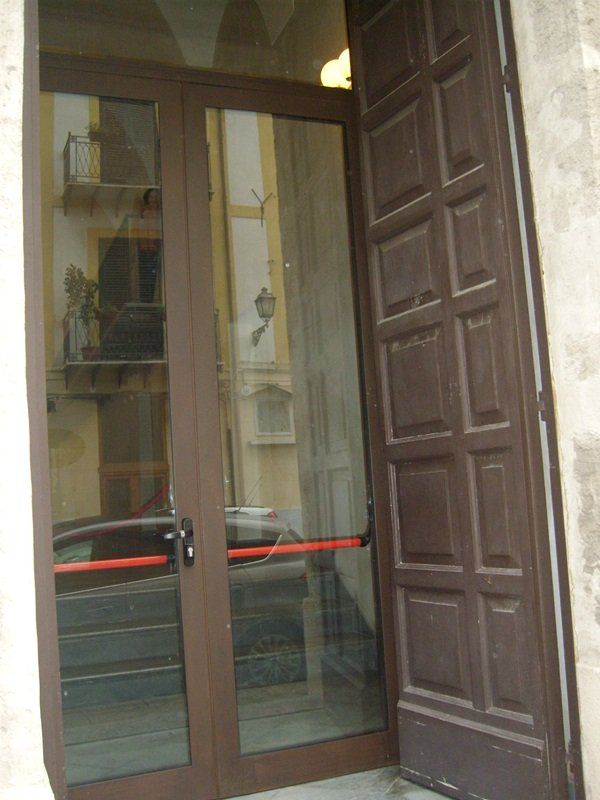 portone esterno