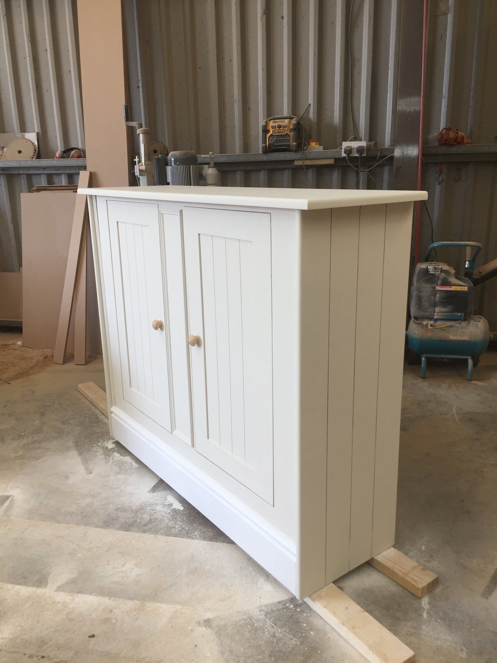 Fitted furniture 12