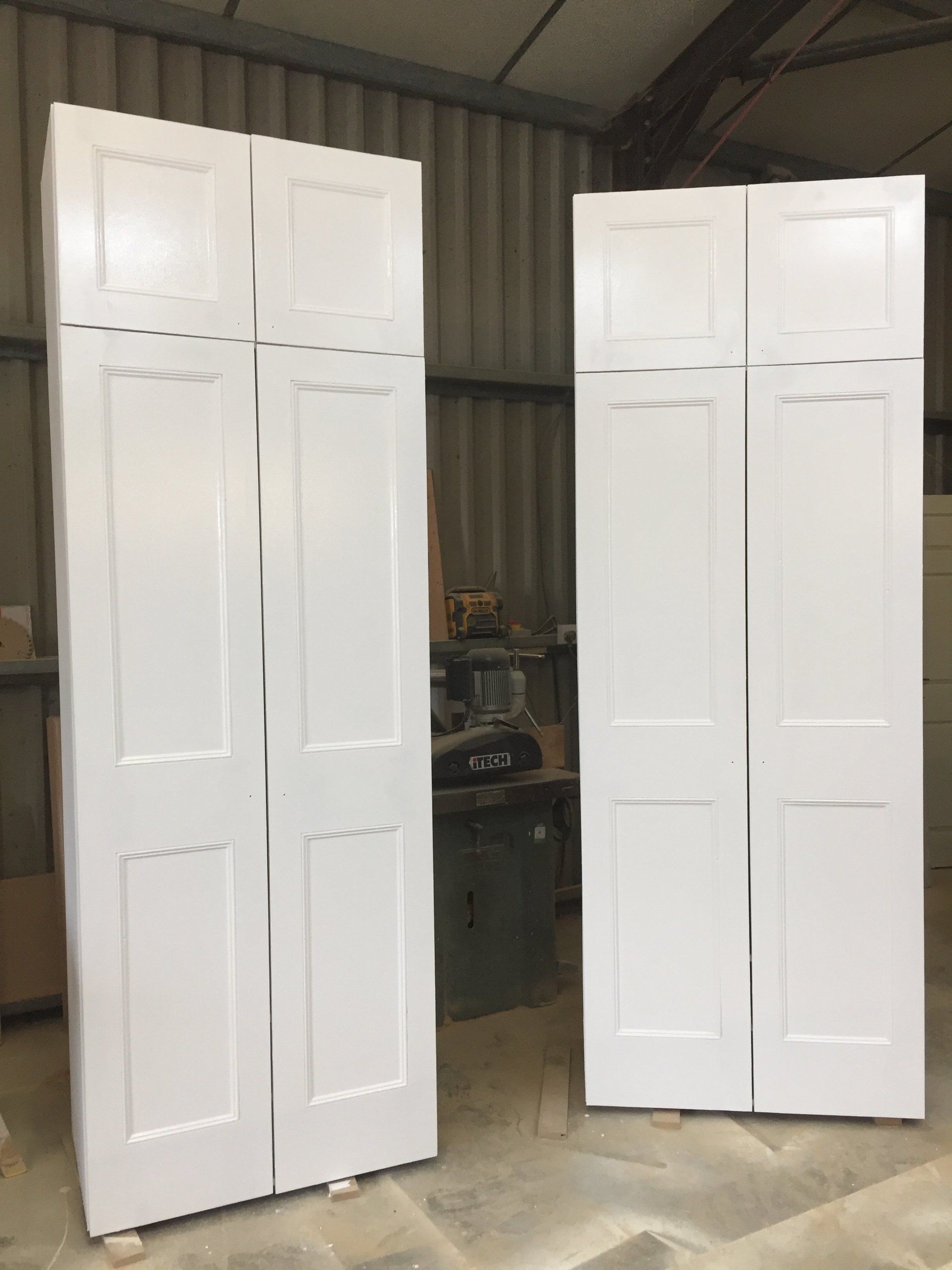 fitted furniture 27