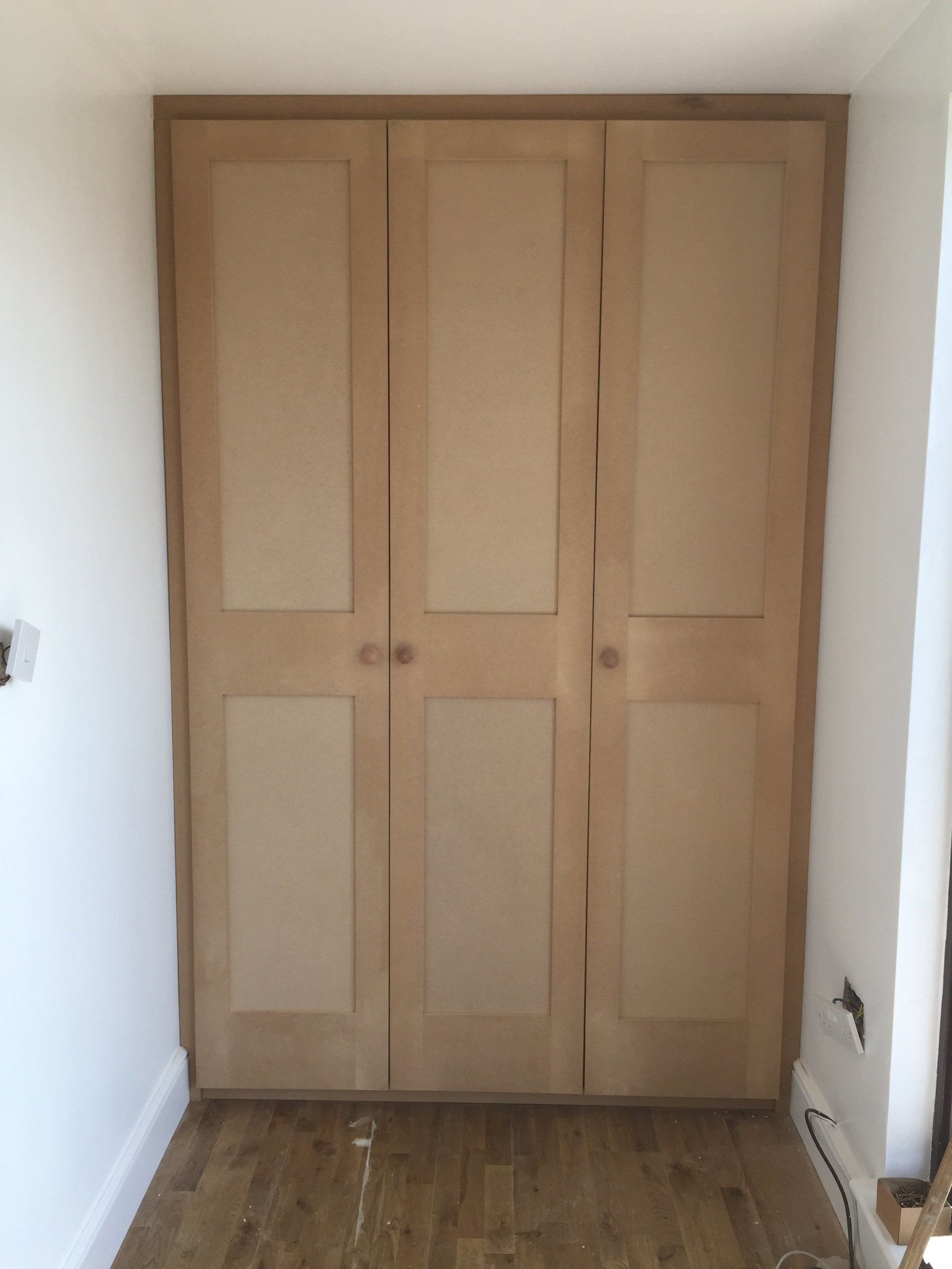 fitted furniture 23