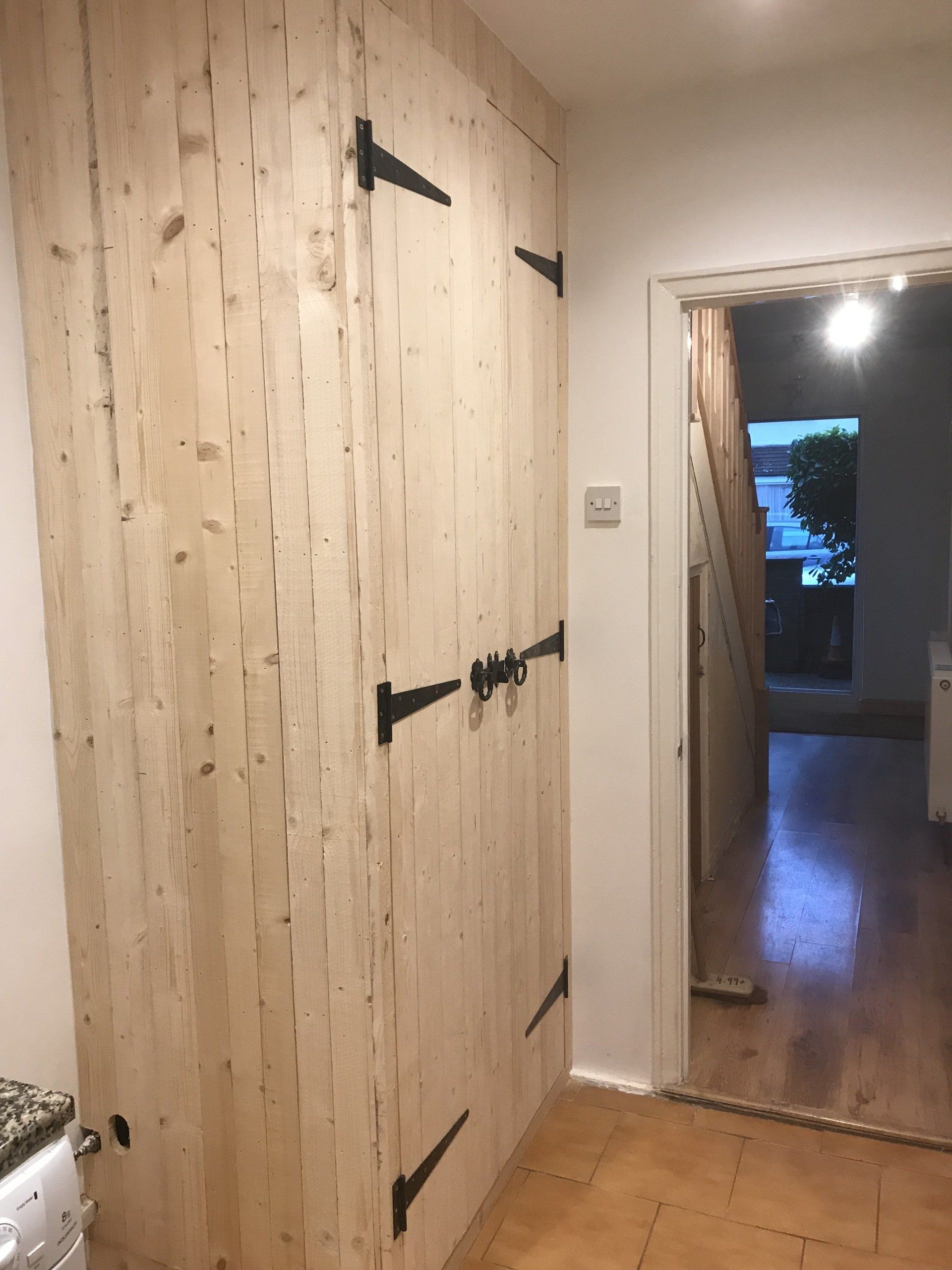 Fitted furniture 6