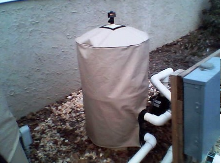 large cylinder with a cover on top of it