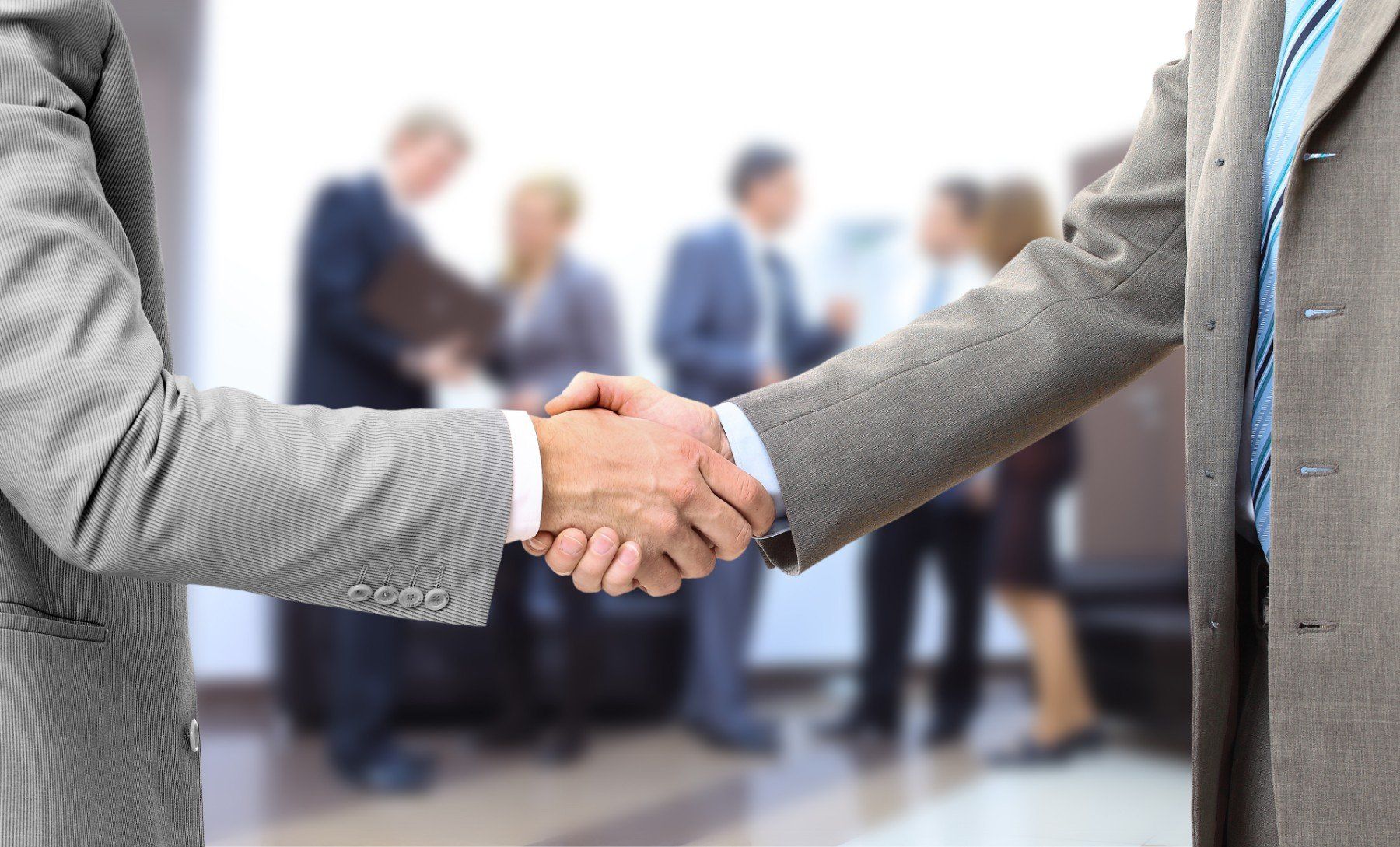 consulente del lavoro  e cliente