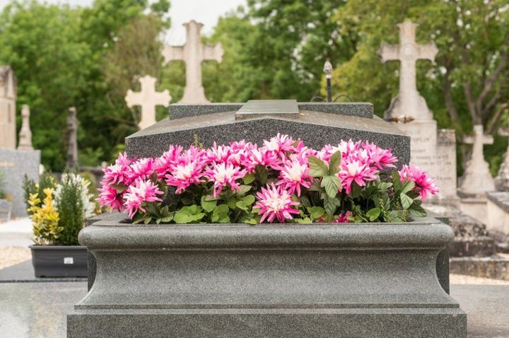 tombe e lapidi