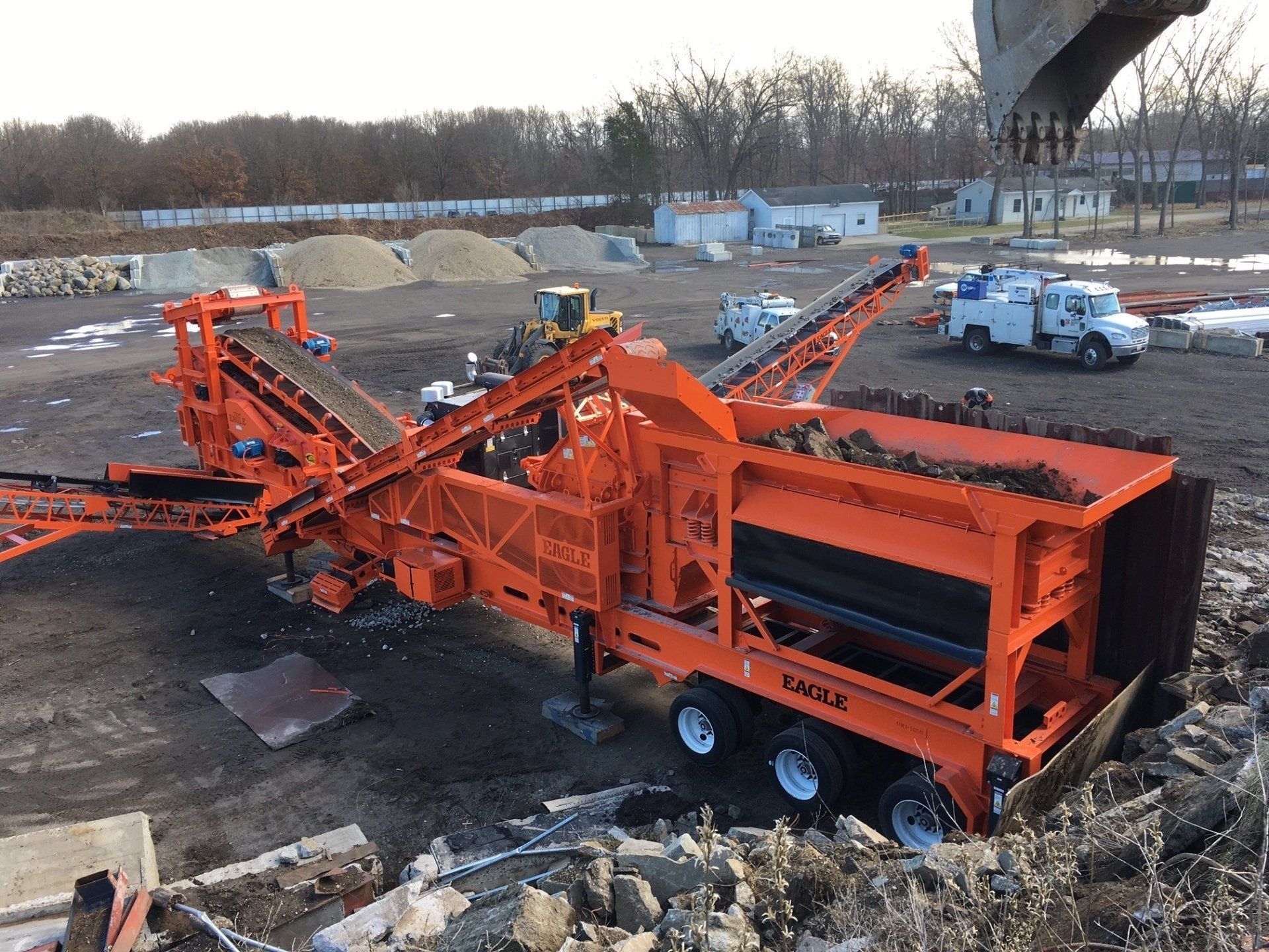 Crane — South Bend, IN — Indiana Roll Off Services Inc