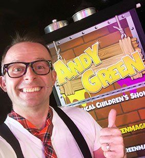 CHILDRENS MAGIC SHOW ENTERTAINER CHESHIRE