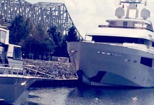 Large Ship Front View — Florence, AL — Stanfield's River Bottom Grille