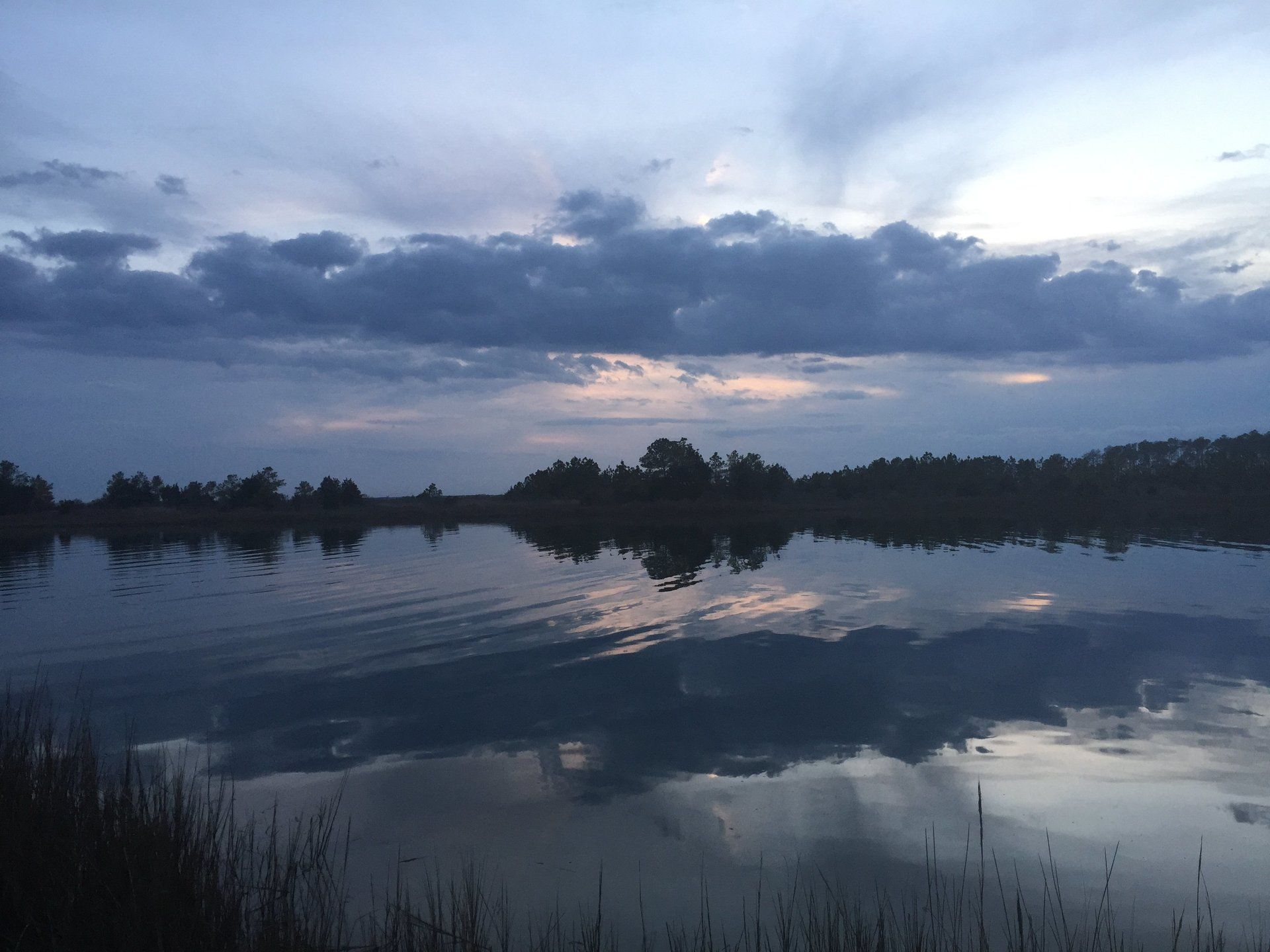 Mirta Martin's photograph of a lake