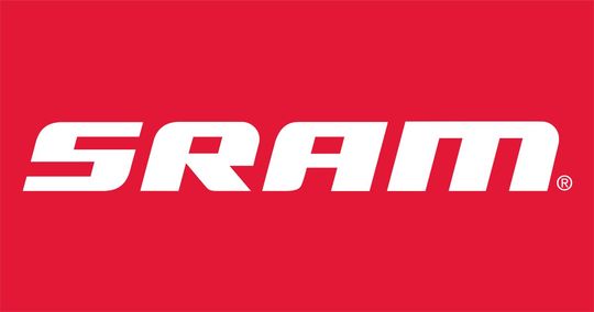 SRAM-logo in wit op een rode achtergrond