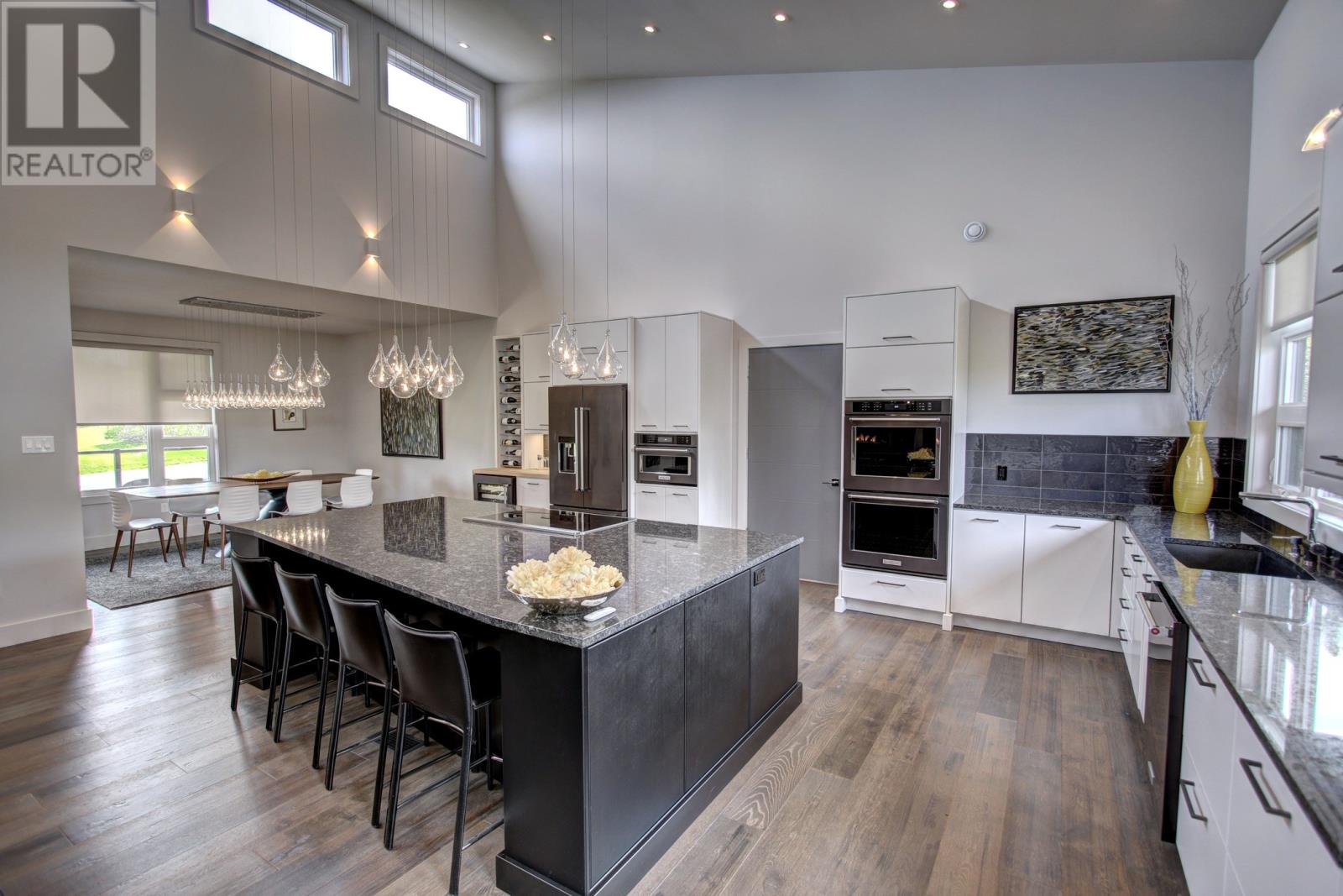 ENIO CONTEMPORARY KITCHEN BY YOURSTYLE KITCHENS