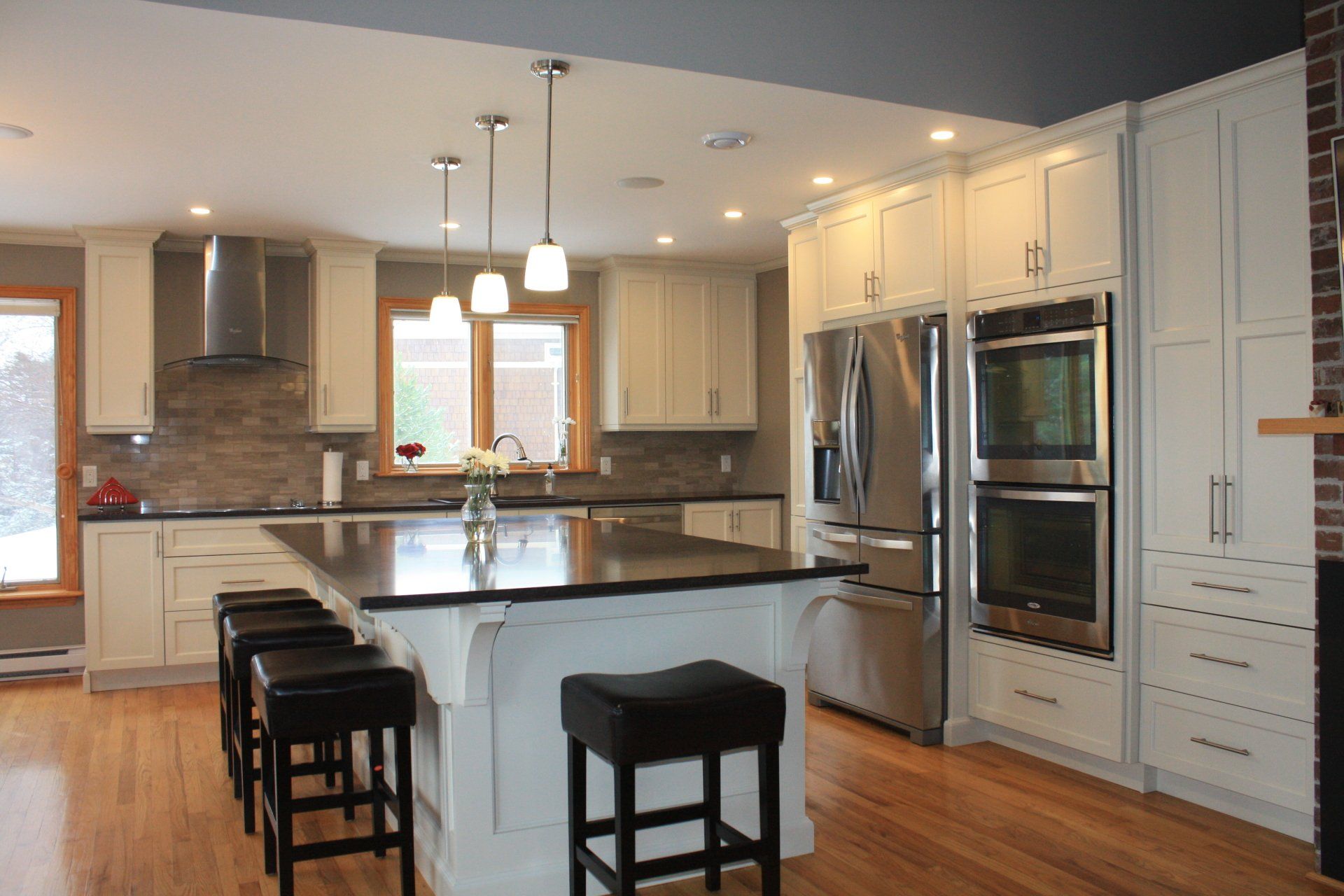 LISA TRANSITIONAL KITCHEN BY YOURSTYLE KITCHENS