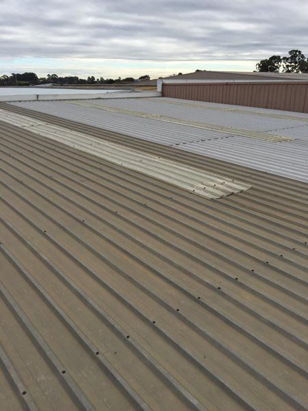 metal roof replacement done by expert