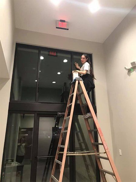 Cleaning the Window — Prairieville, LA — Angie’s Maids the Day LLC