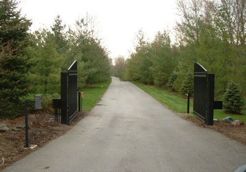 Driveway Double Iron Gate — Fort Wayne, IN — Arrow Fence