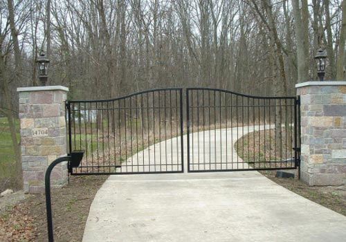 Black Gate — Fort Wayne, IN — Arrow Fence