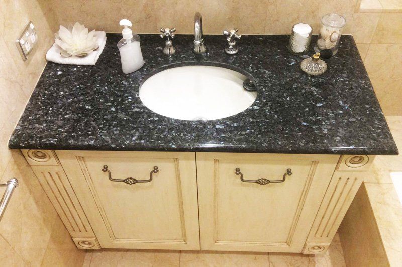 Traditional Bathroom
