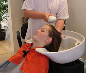 hair washing service