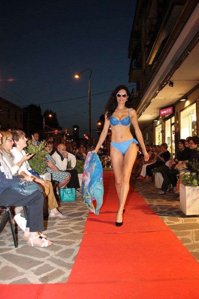 Intimo azzurro