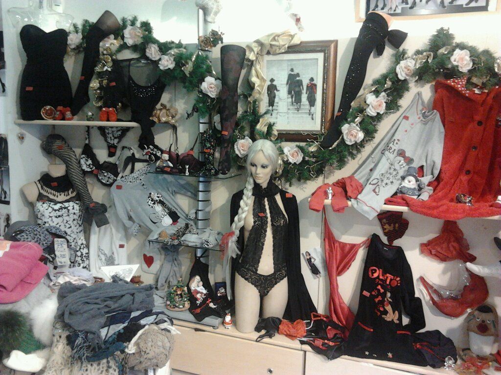 Costumi, body e calze