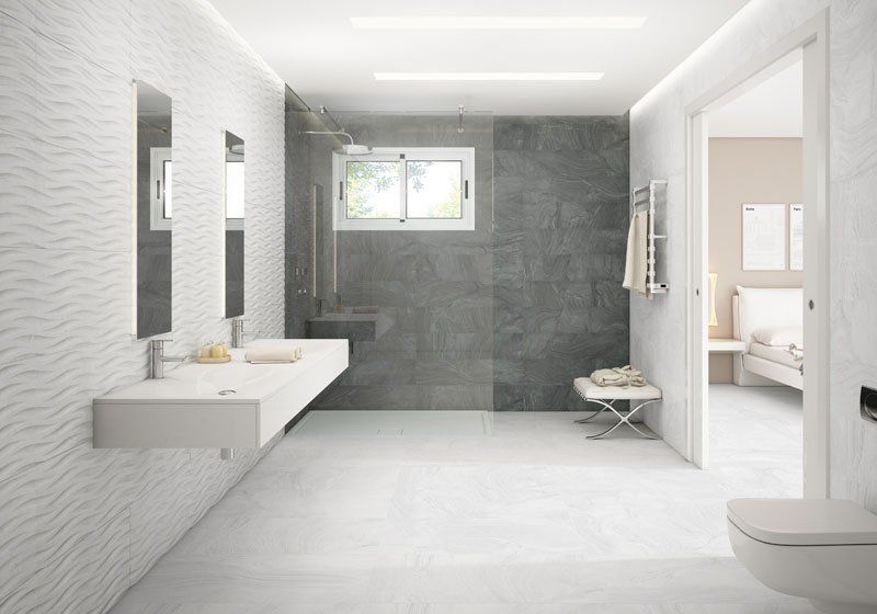 Varana blanco 30x60 bathroom
