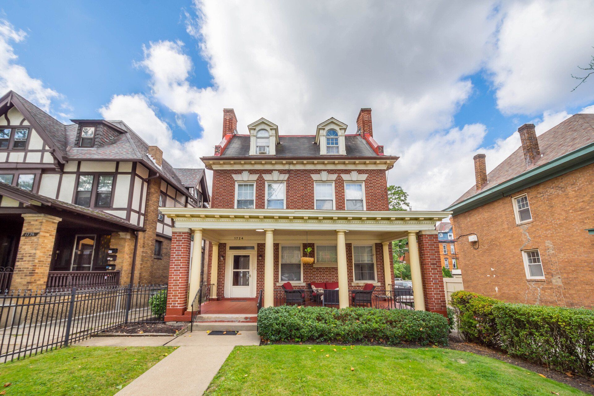 Squirrel Hill Photo Gallery