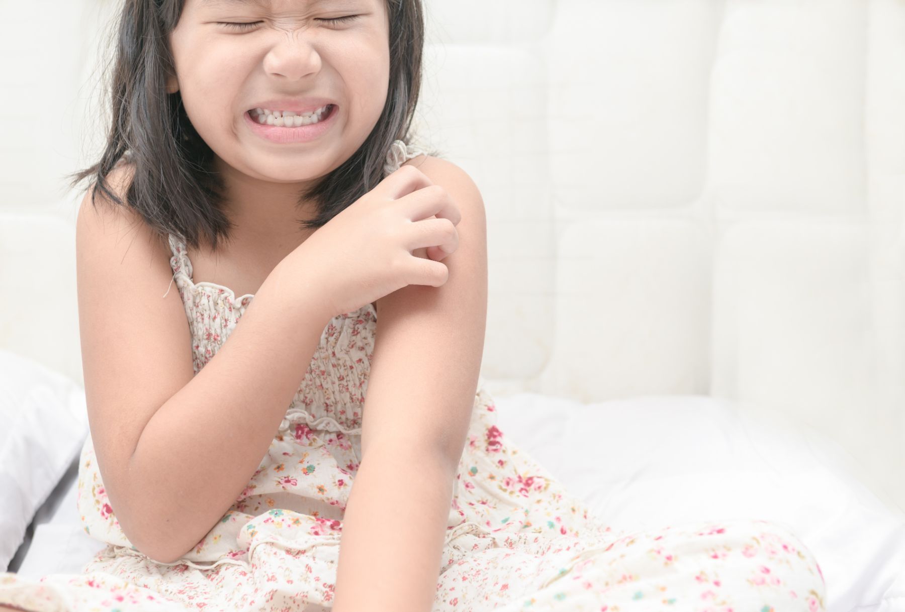 young girl with itchy skin