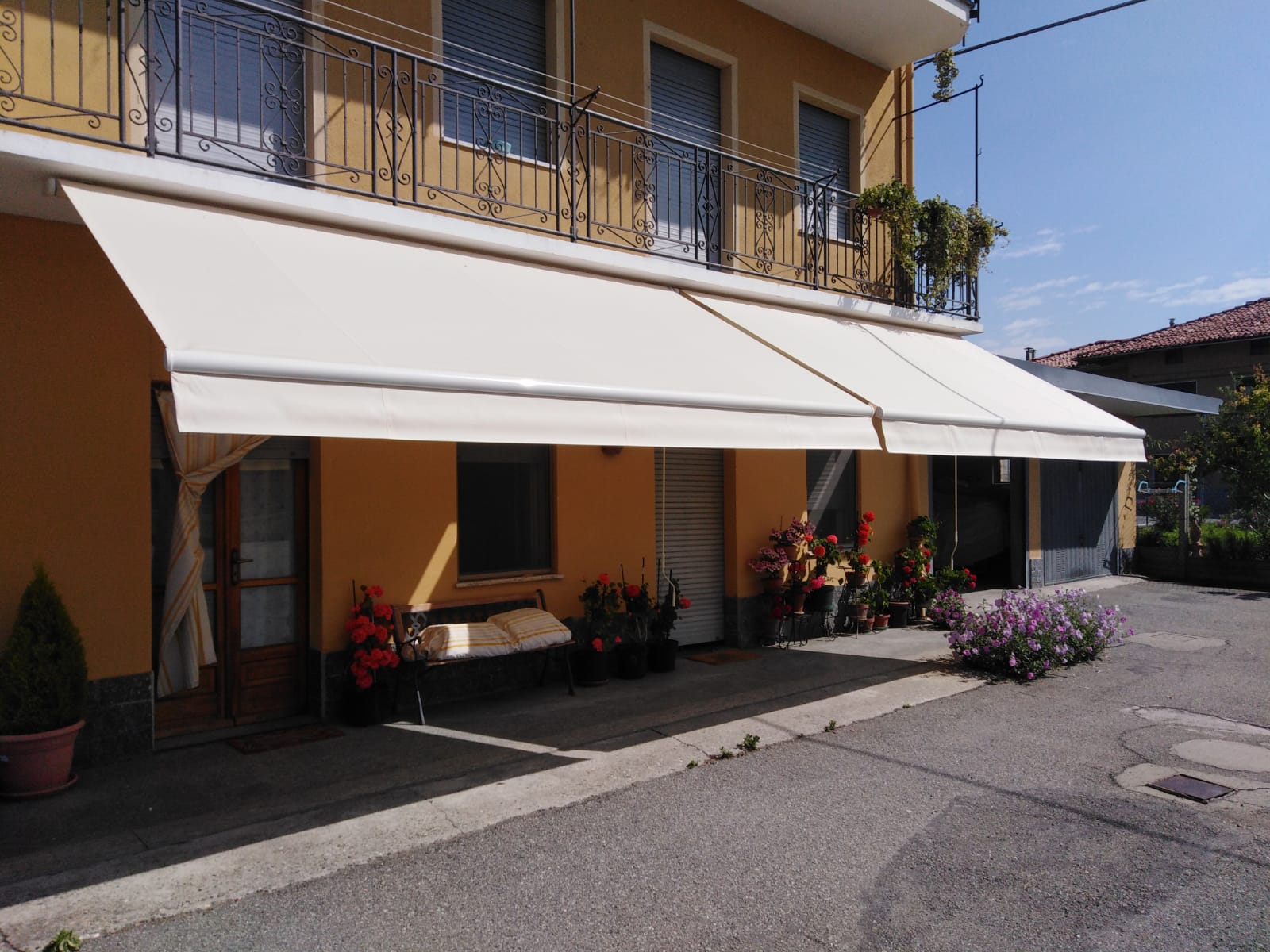 installazione tendaggi per esterni