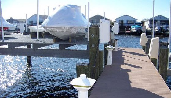 Boat and jet ski lift