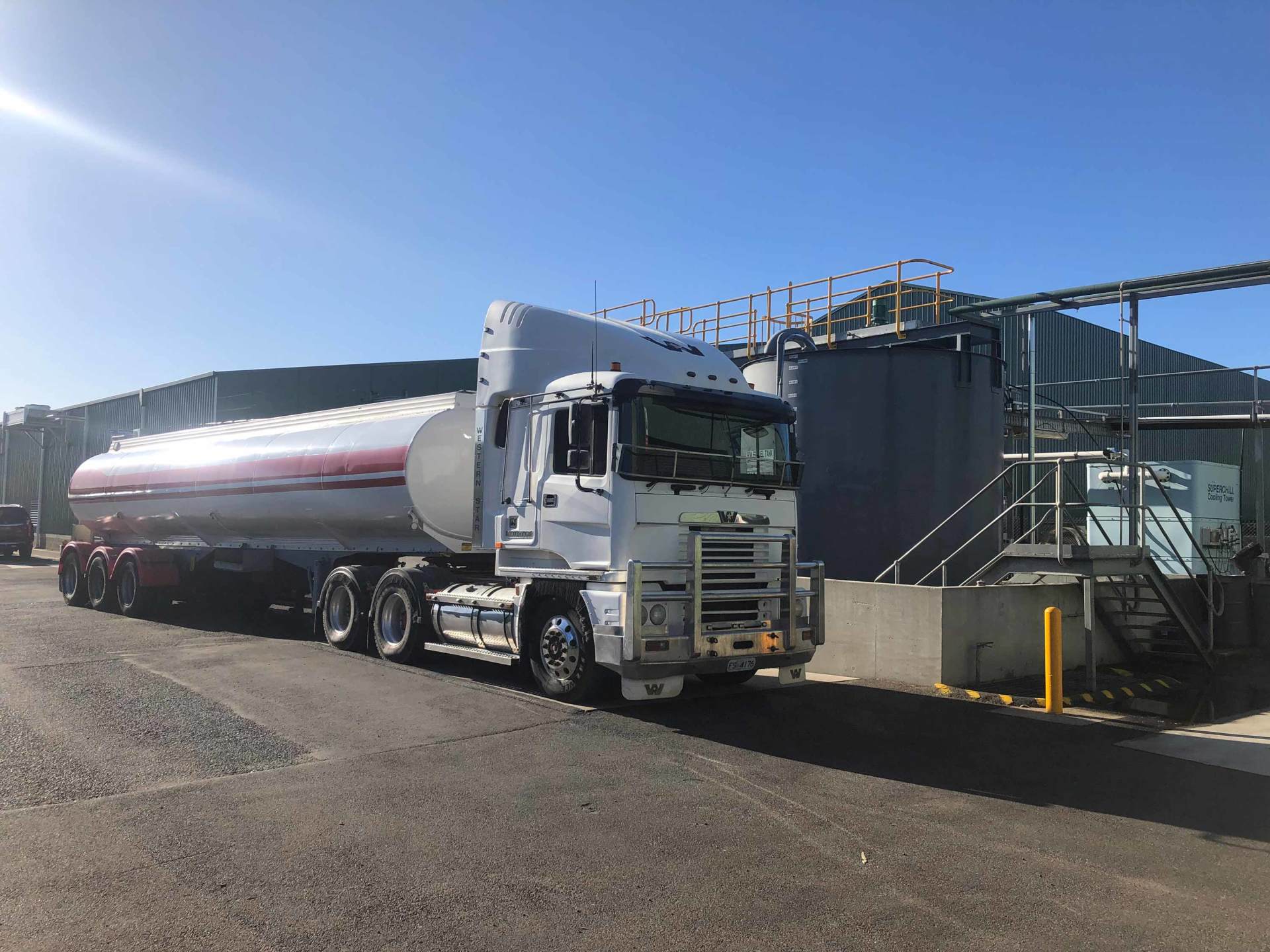 Waste Oil Recovery truck 2