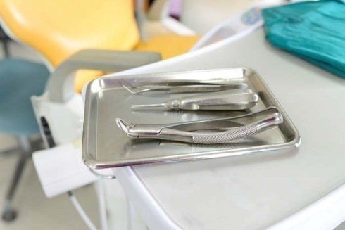 ambulatorio dentistico, strumenti per cure dentali, ambulatorio all'avanguardia