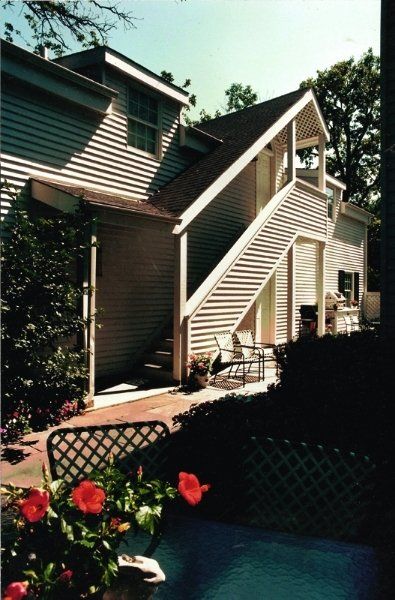 Simple Patio — Chicago, IL — Allan J. Grant and Associates