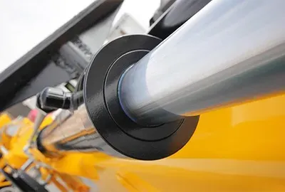 Hydraulic System Close Up — Spartanburg, SC — Carolina Hose & Hydraulic Inc